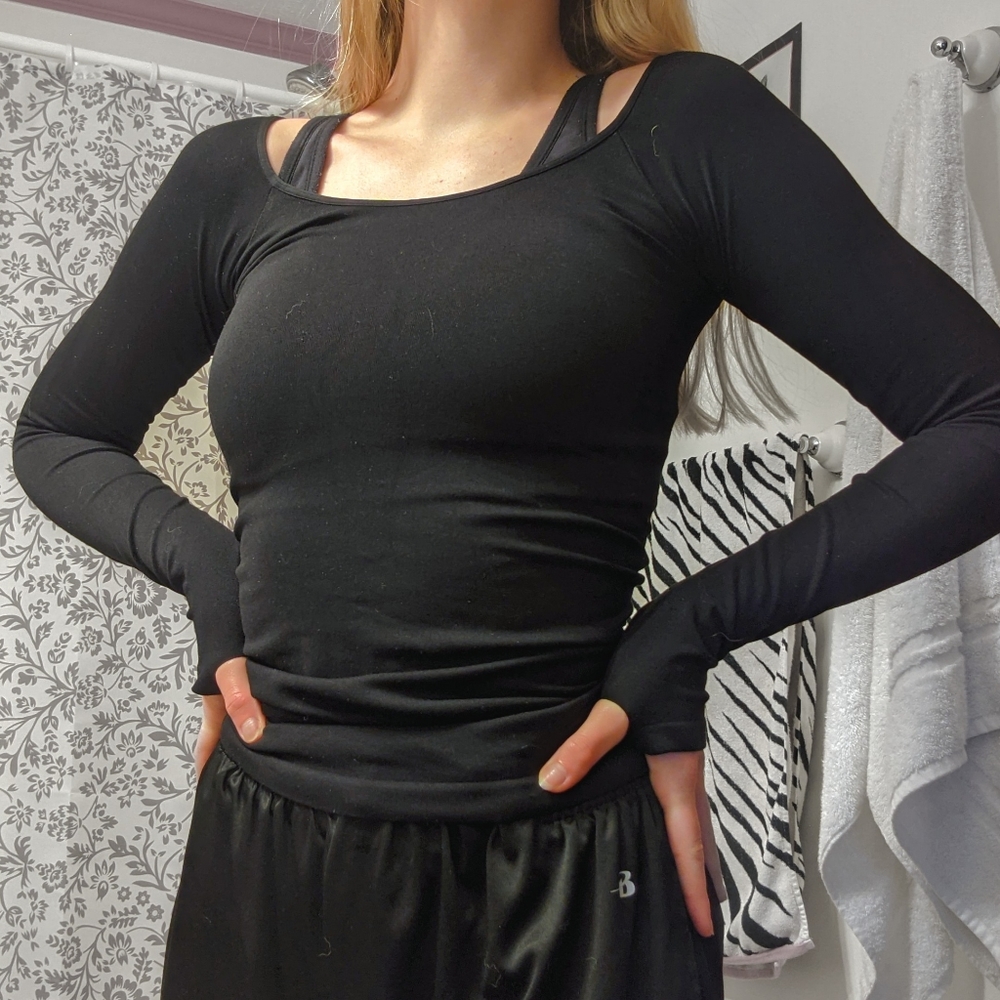 Black wraps (4)